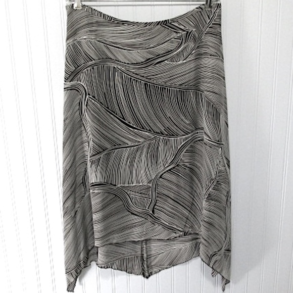 Nygard Collection Dresses & Skirts - Nygard Asymmetrical Midi Skirt, Size 16